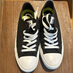 Black Converse Chuck Taylor 2